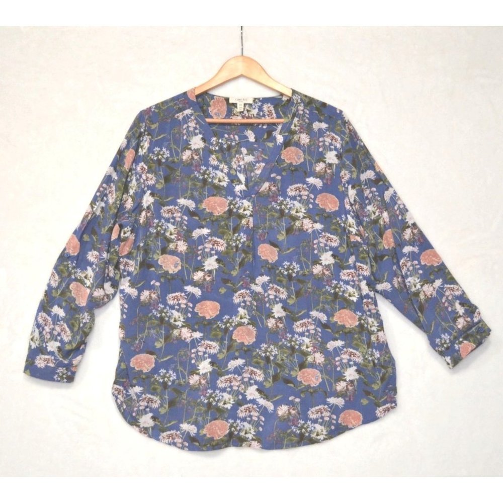 size 1x blouse/top Como Blu roll tab sleeves floral lightweight v-neck